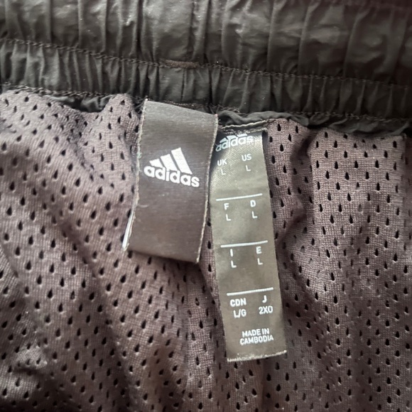 Adidas windbreaker pants - Picture 5 of 6